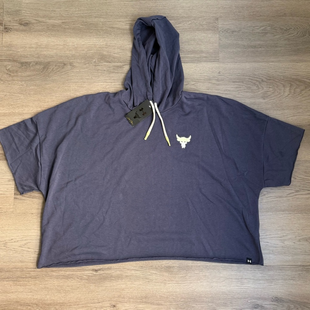 *NWT* Under Armour Women’s Project Rock Rival Terry Short Sleeve Hoodie Size 3X